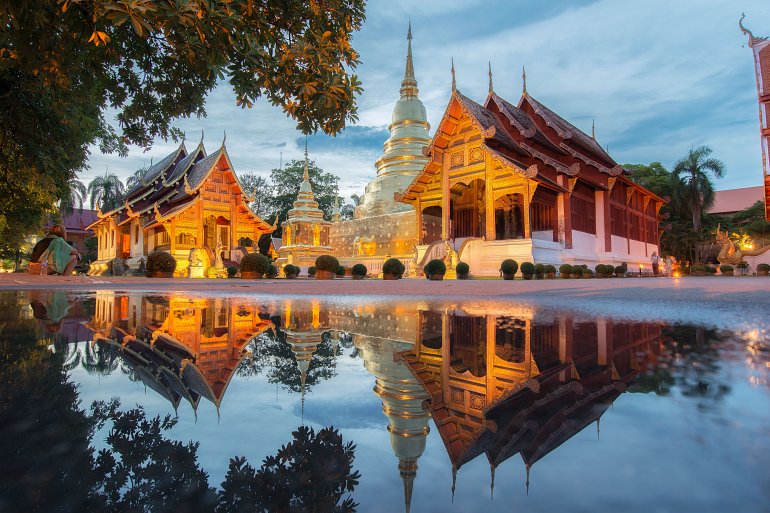 02 01 770 Chiang Mai Wat Phra Singh shutterstock 460435693 1