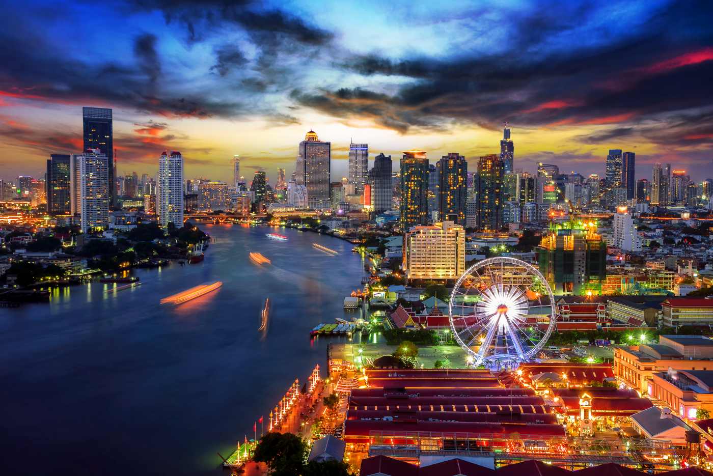 1400 Bangkok night view in the business distric shutterstock 289417853