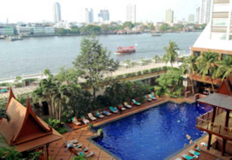 2 06 770 Ramada Plaza270 Pool Ramada Plaza Menam Riverside Bangkok