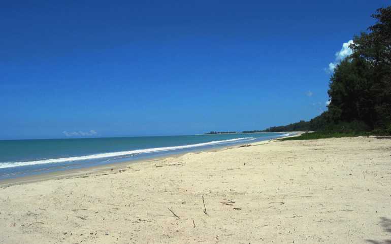770 Bangsak Village Beach 1
