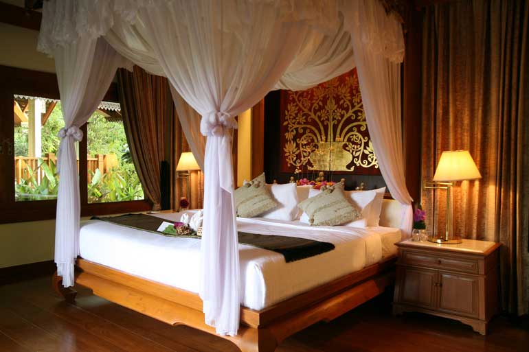 Khum Phaya Resort Spa Deluxe Zimmer