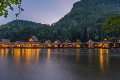 1400 Float House15floathouseriverkwai floatinghotel kanchanaburi thailand