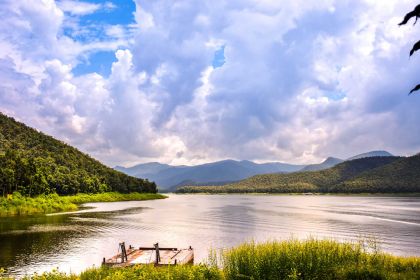 1400 Mae Ngad Dam and Reservoir in Mae Taeng distric shutterstock 721029541