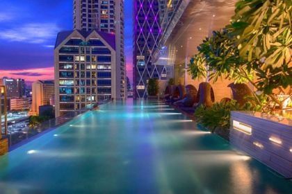 1400 Pool Eastin Grand