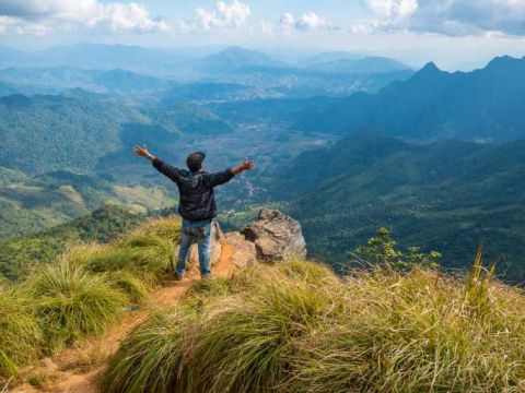 770 Nordthailand Phu Chi Fa an iconic natural attraction in Chiang Rai shutterstock 695973595