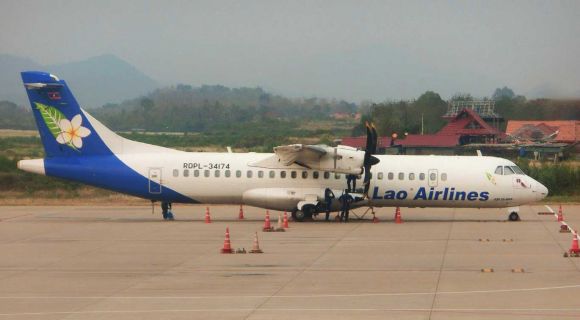 1400 Lao Airlines shutterstock 1412942981